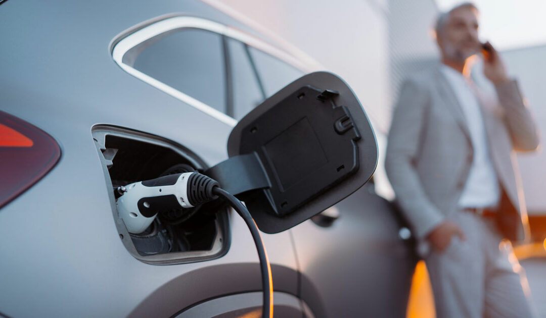 Auto elettriche e assicurazioni: cosa cambia rispetto alle auto tradizionali?